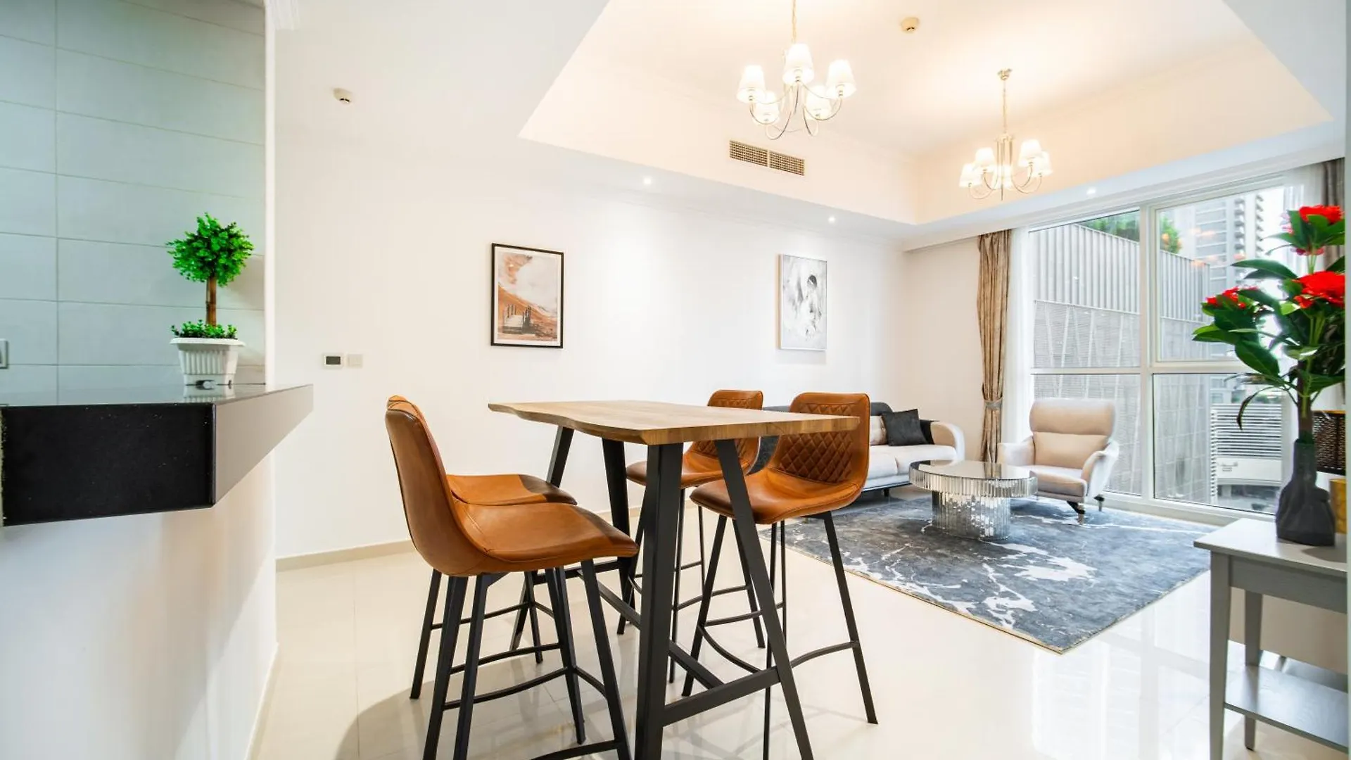 Apartment Elegant Escapes - Homely 1B In Dunya Tower Dubai
