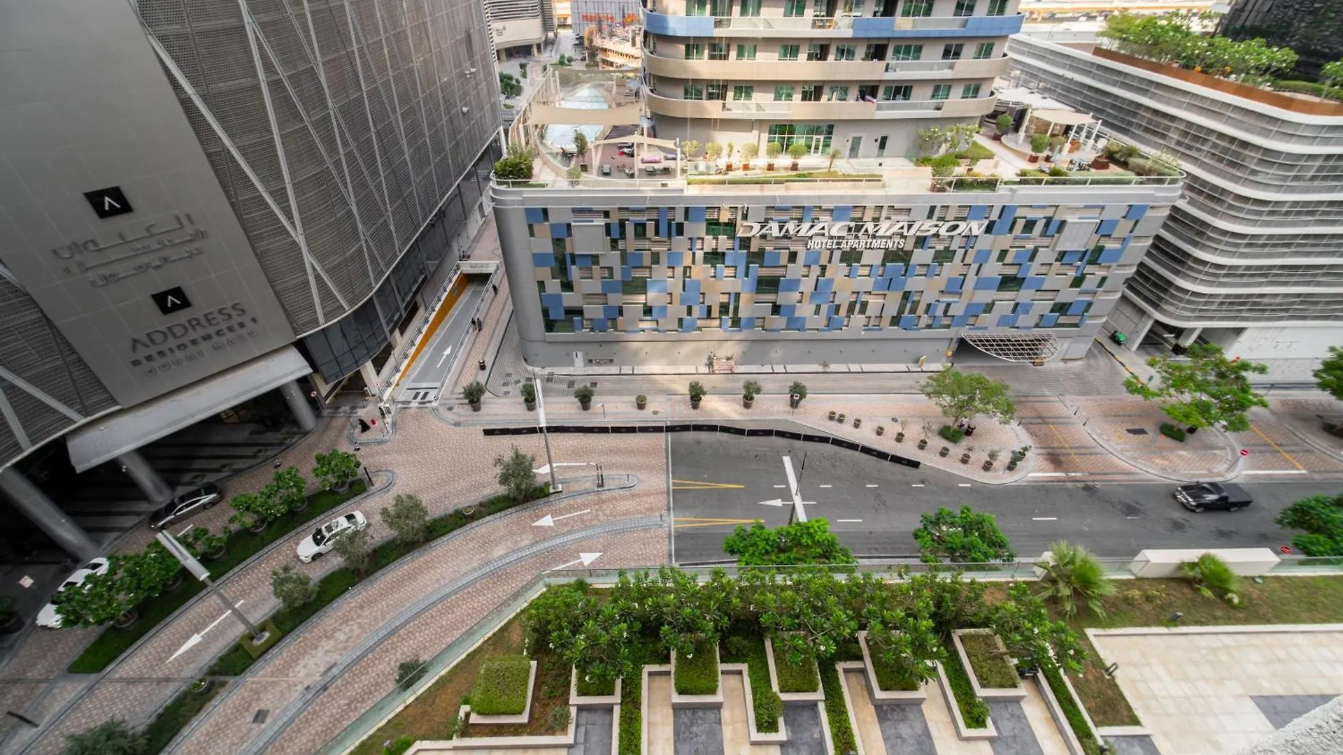 Elegant Escapes - Homely 1B In Dunya Tower Dubai